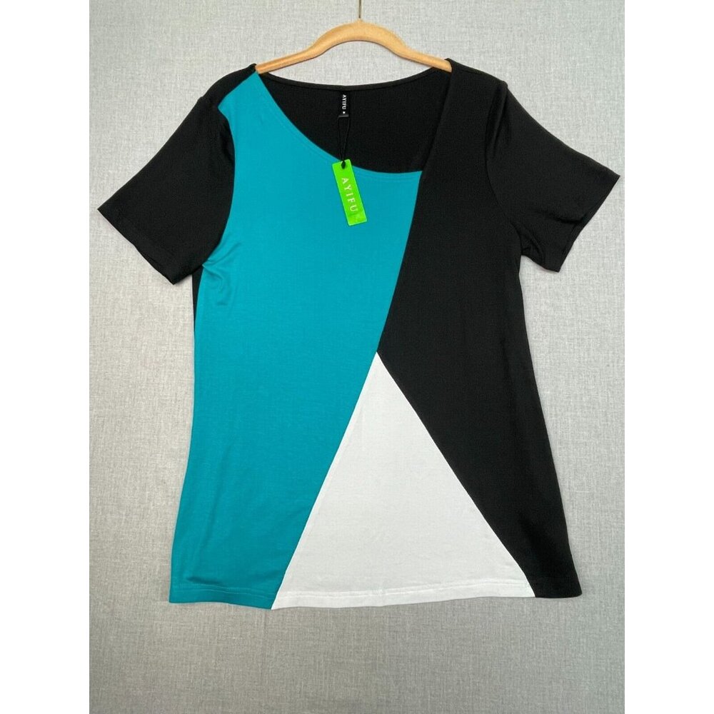 Women's M Shirt Bundle Sueani Black V-Neck Shirt and Blue and White Ayifu V-Neck - Picture 9 of 14
